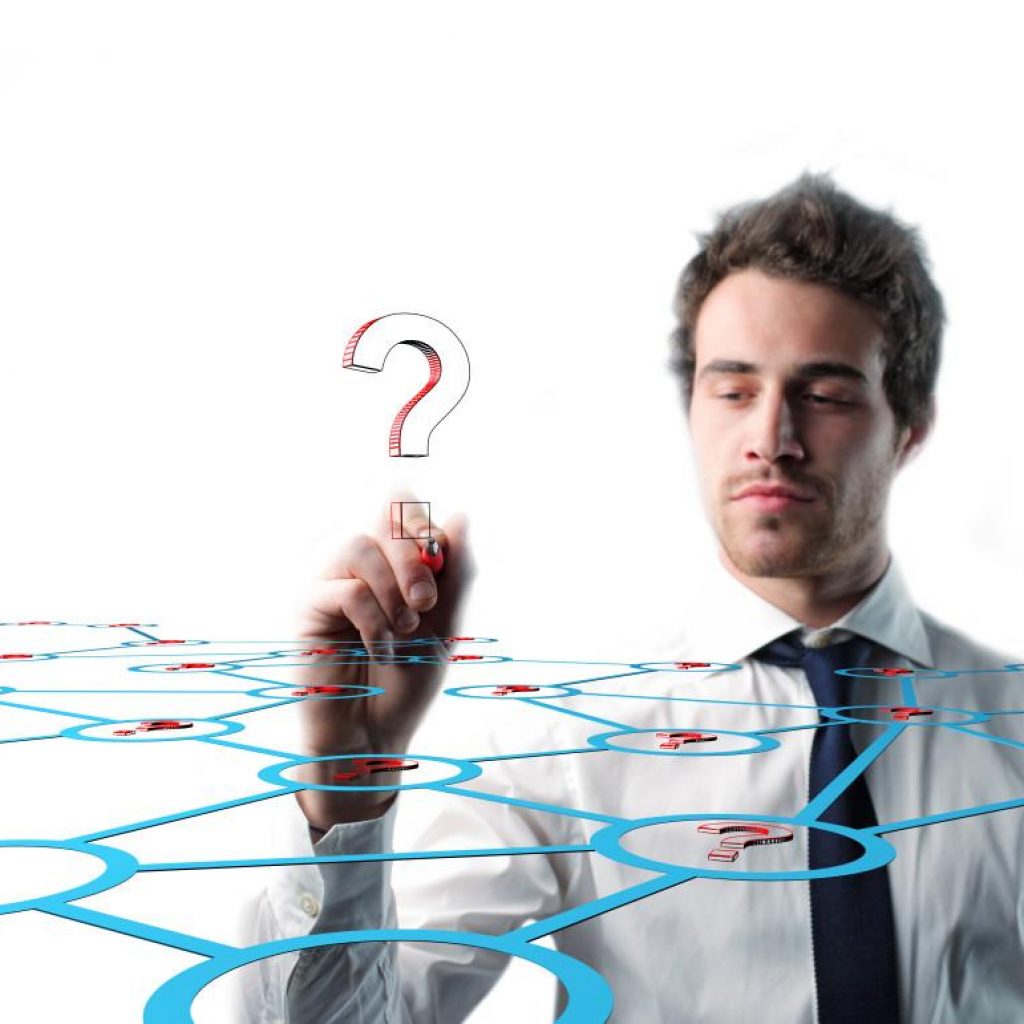 The question of how to choose a broker is a difficult task for both a beginner and a professional speculator.